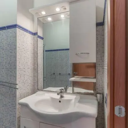 Kamarina Apartment